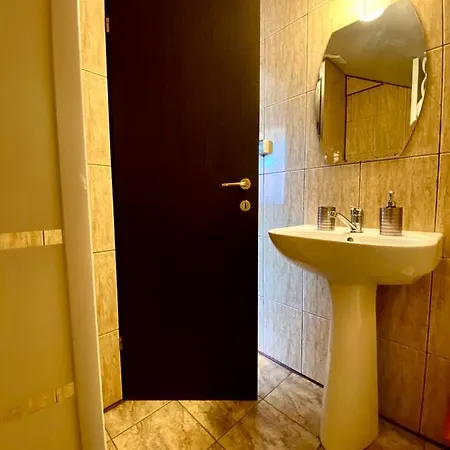Restaurant Pensiunea Carmen Bed & Breakfast Ranca